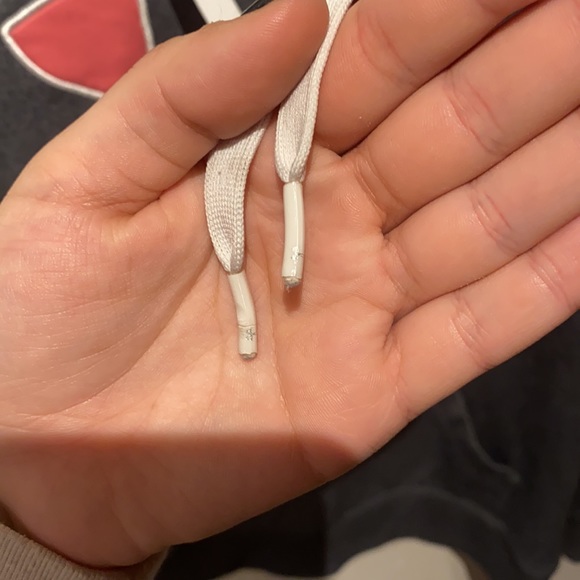 Small under armor sweatshirt - Picture 4 of 5